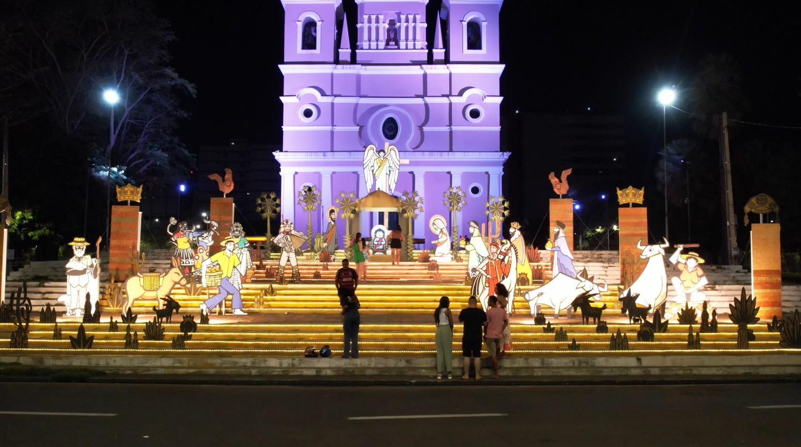 Presépio na Igreja São Benedito reúne magia do Natal e cultura nordestina no Centro de Teresina