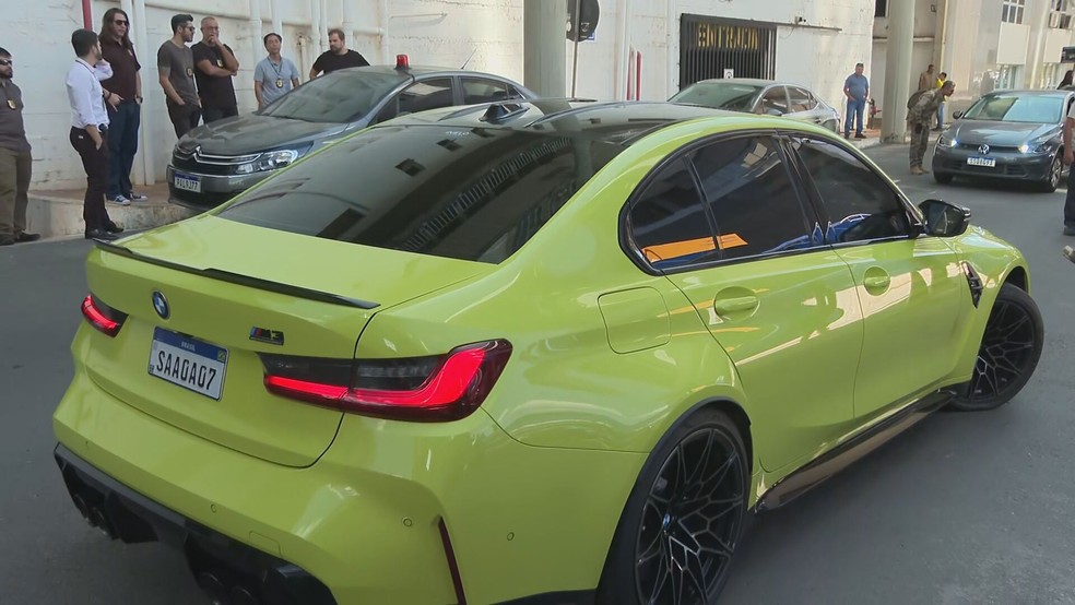 Carro apreendido com o "careca do INSS", investigado por fraude no instituto — Foto: TV Globo/Reprodução