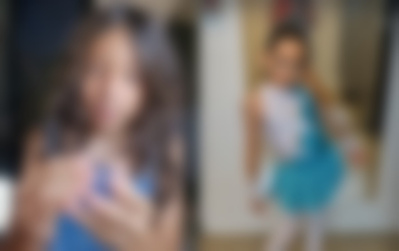 Mãe denuncia uso indevido de imagem do filho, com fantasia, em trailer de documentário que critica a educação e aborda 'ideologia de gênero'