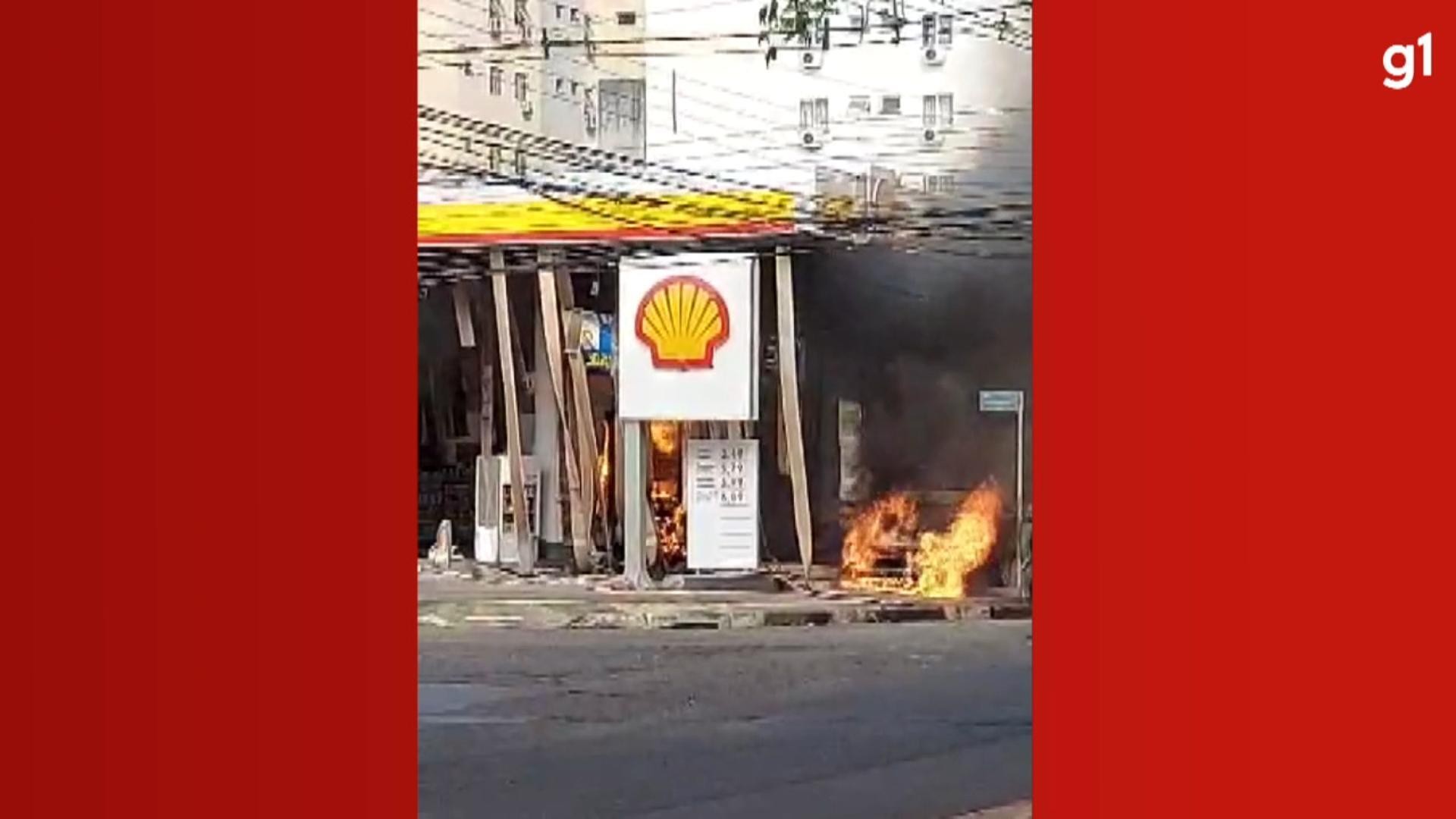 VÍDEO: Incêndio é registrado em posto de combustíveis de Foz do Iguaçu