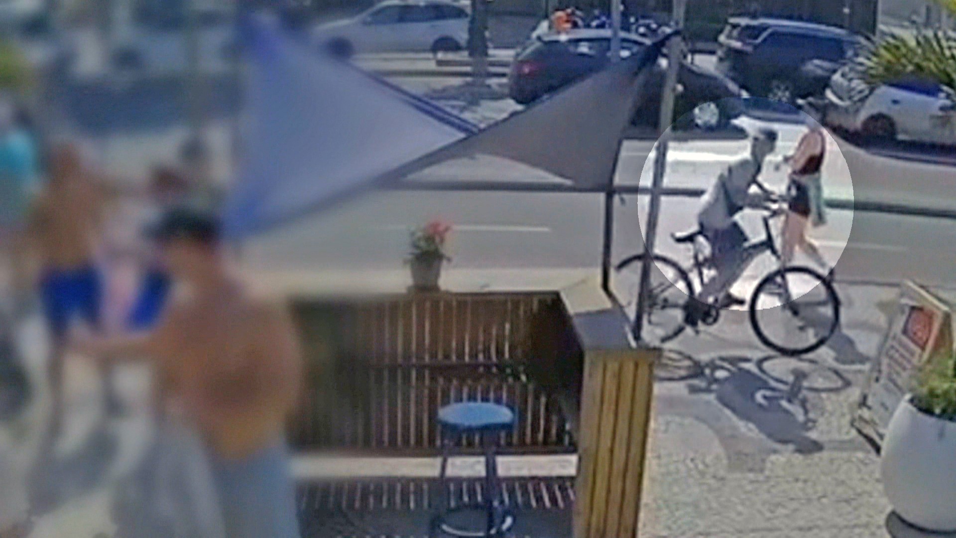 ‘Gangue da bike’: ladrões usam bicicletas no ataque a vítimas no Leme e em Copacabana