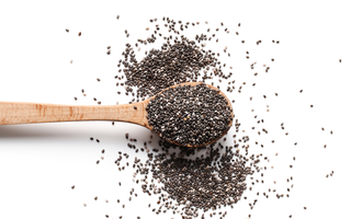 Duas colheres de chia salvam dietas ruins? Entenda quando e como incluir a semente na alimenta��o