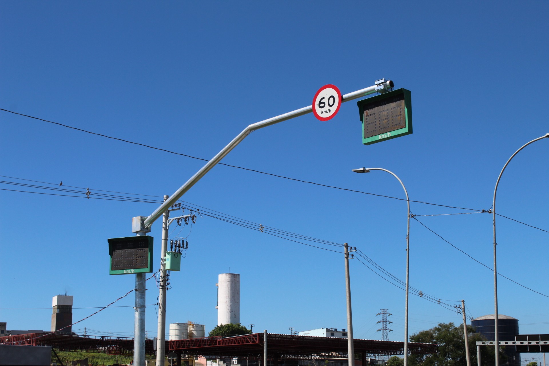 Radares de Velocidade Média Chegam ao Paraná em Fase de Testes