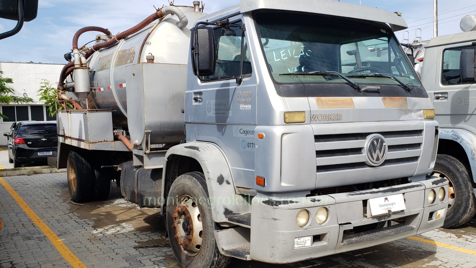 Leilão da Cagece tem Sandero avariado por R$ 7 mil e caminhão por R$ 120 mil 