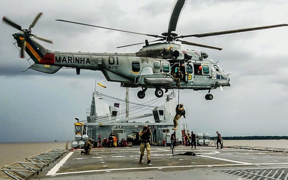 Helicóptero modelo UH-15 Super Cougar — Foto: Divulação/Marinha