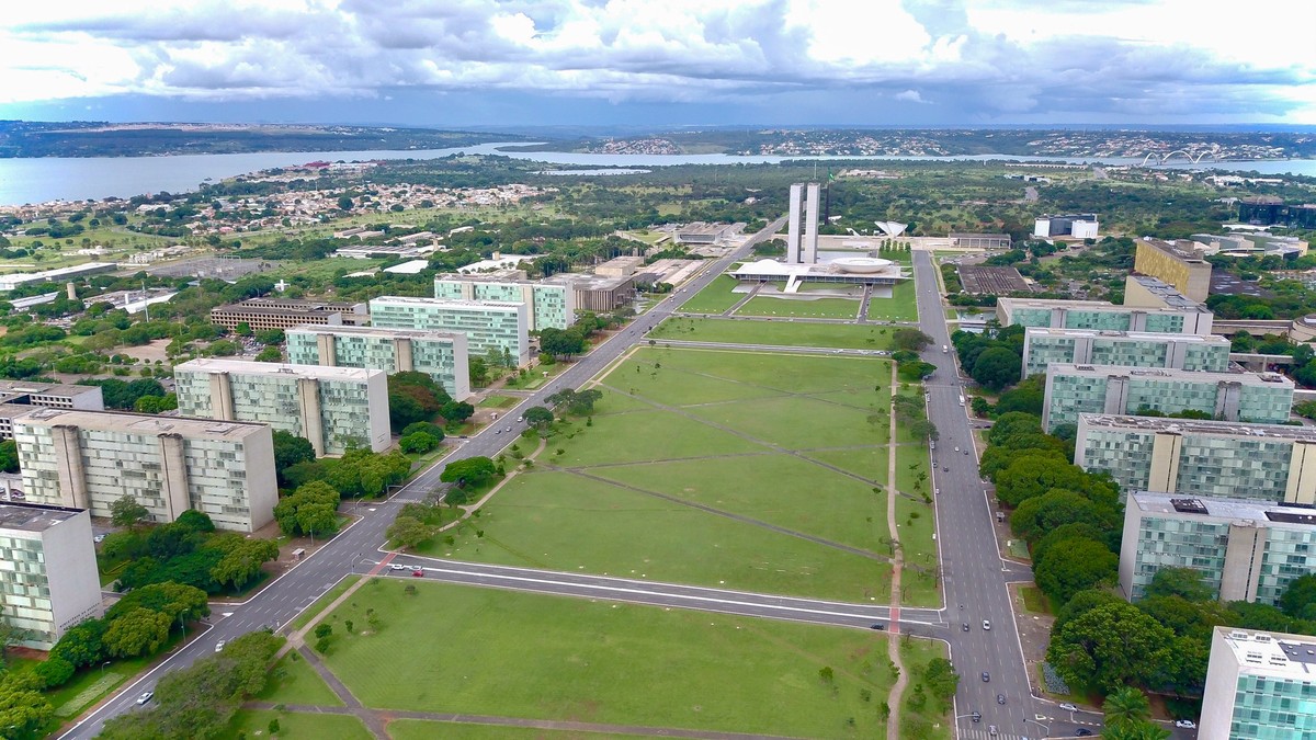 Pronto-Socorro do Hospital Evangélico de Londrina fecha após casos de Covid