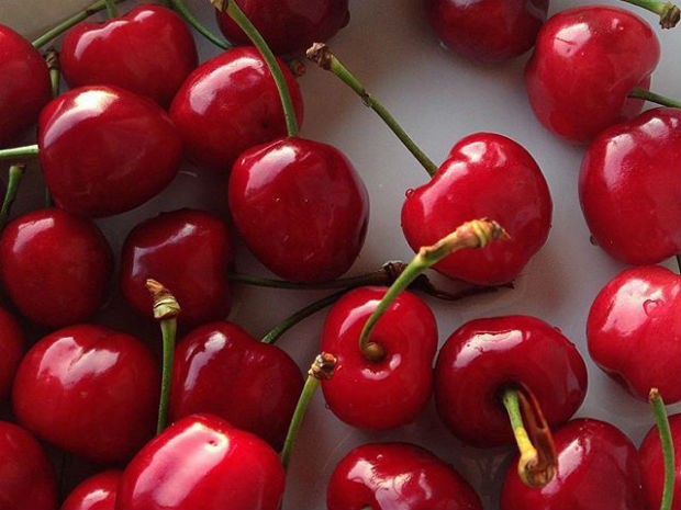 Vamos conhecer as 'frutas do Natal'?
