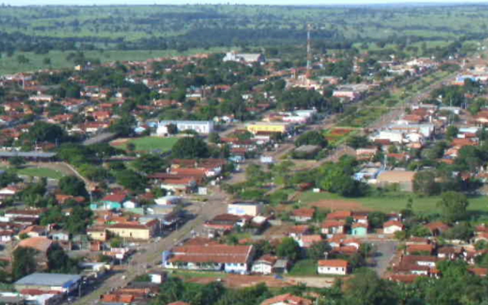 Cidade em Goiás registra a maior temperatura do país nesta segunda-feira, diz Inmet