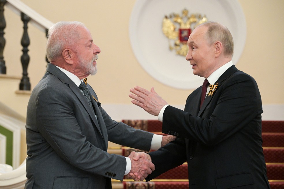 Lula participa com Putin das comemorações de 80 anos da vitória soviética na Segunda Guerra