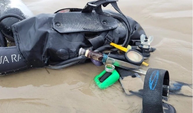 Pescador encontra cadáver em traje de mergulho em praia de Arroio do Sal