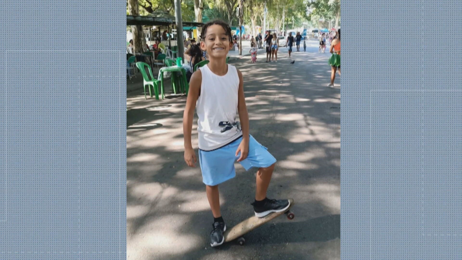 'A dor da sua partida nunca diminuirá o amor que sinto', diz mãe de menino morto após ser atingido por ônibus no Alemão