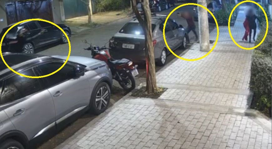 Vídeo: PM de folga reage a tentativa de assalto e troca tiros com criminoso em moto em SP