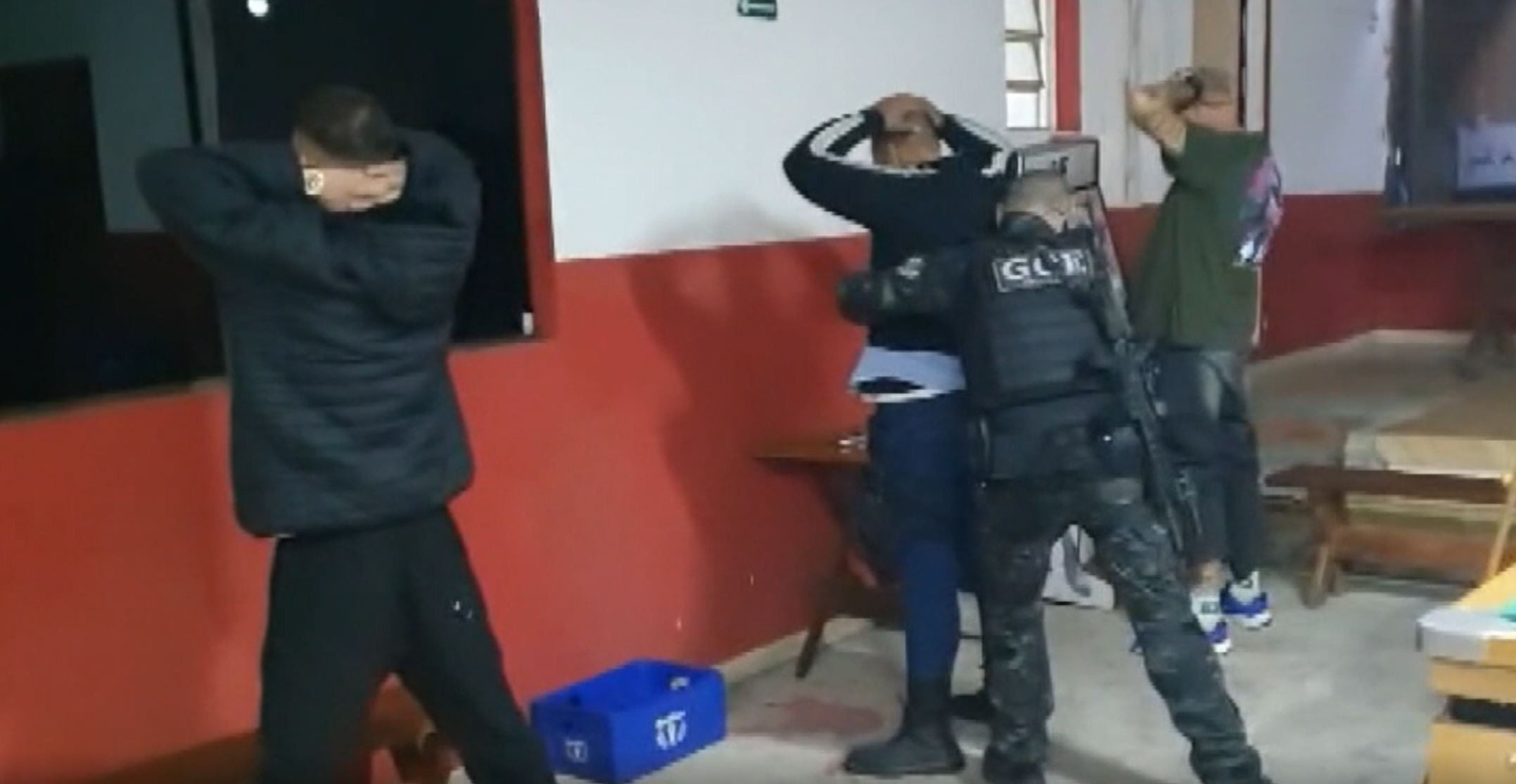 Quadrilha que movimentou R$ 1,2 milhão com extorsão em casas de prostituição ameaçava vítimas e atuava com garotas de programa