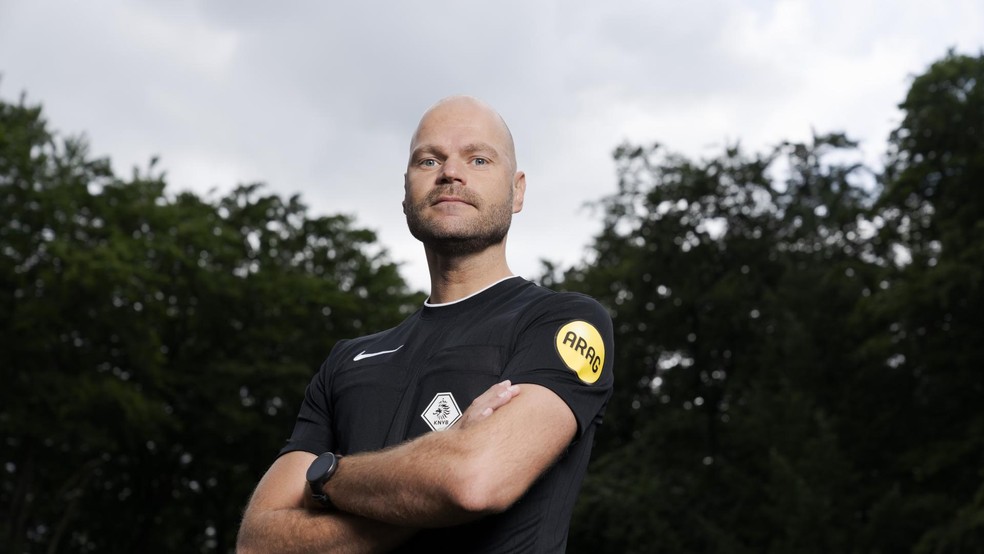 Rob Dieperink teve a morte confirmada pela Federação Holandesa de Futebol nesta segunda-feira (13). — Foto: Reprodução/KNVB