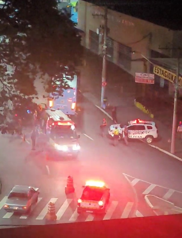 Idoso é atropelado na região central de São José dos Campos