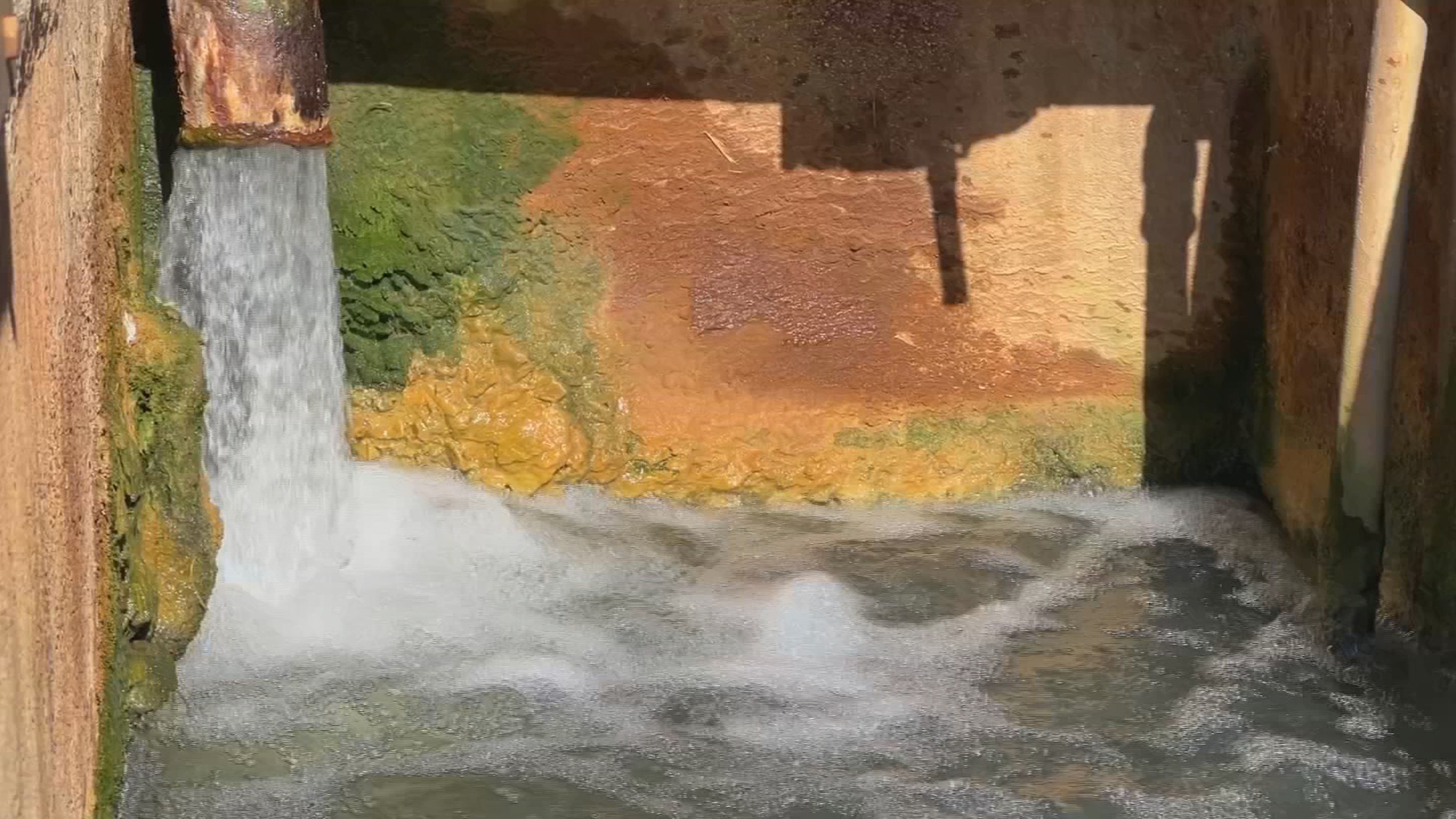 Distribuição de água em bairros de Itu é suspensa após contaminação por fluoreto em rio; MP investiga o caso