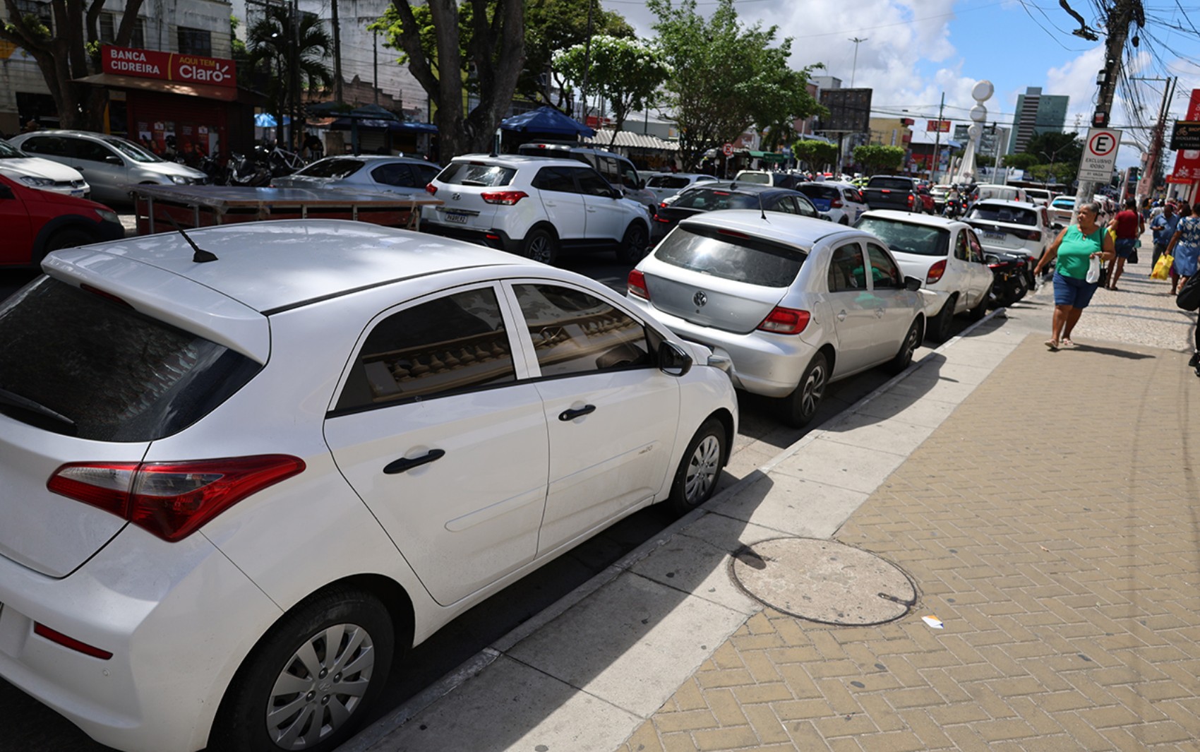 Zona Azul de Feira de Santana é leiloada na Bolsa de Valores; entenda como vai funcionar o sistema