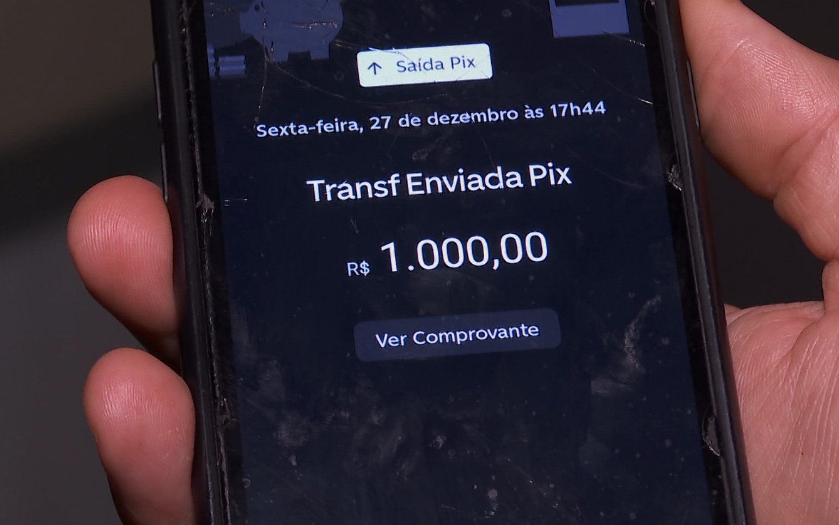 Comerciante paga R$ 2,5 mil para reaver caminhonete furtada, mas é enganado por criminosos