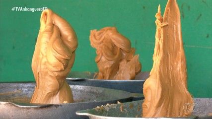 Veja como fazer a receita do doce 'moça branca'