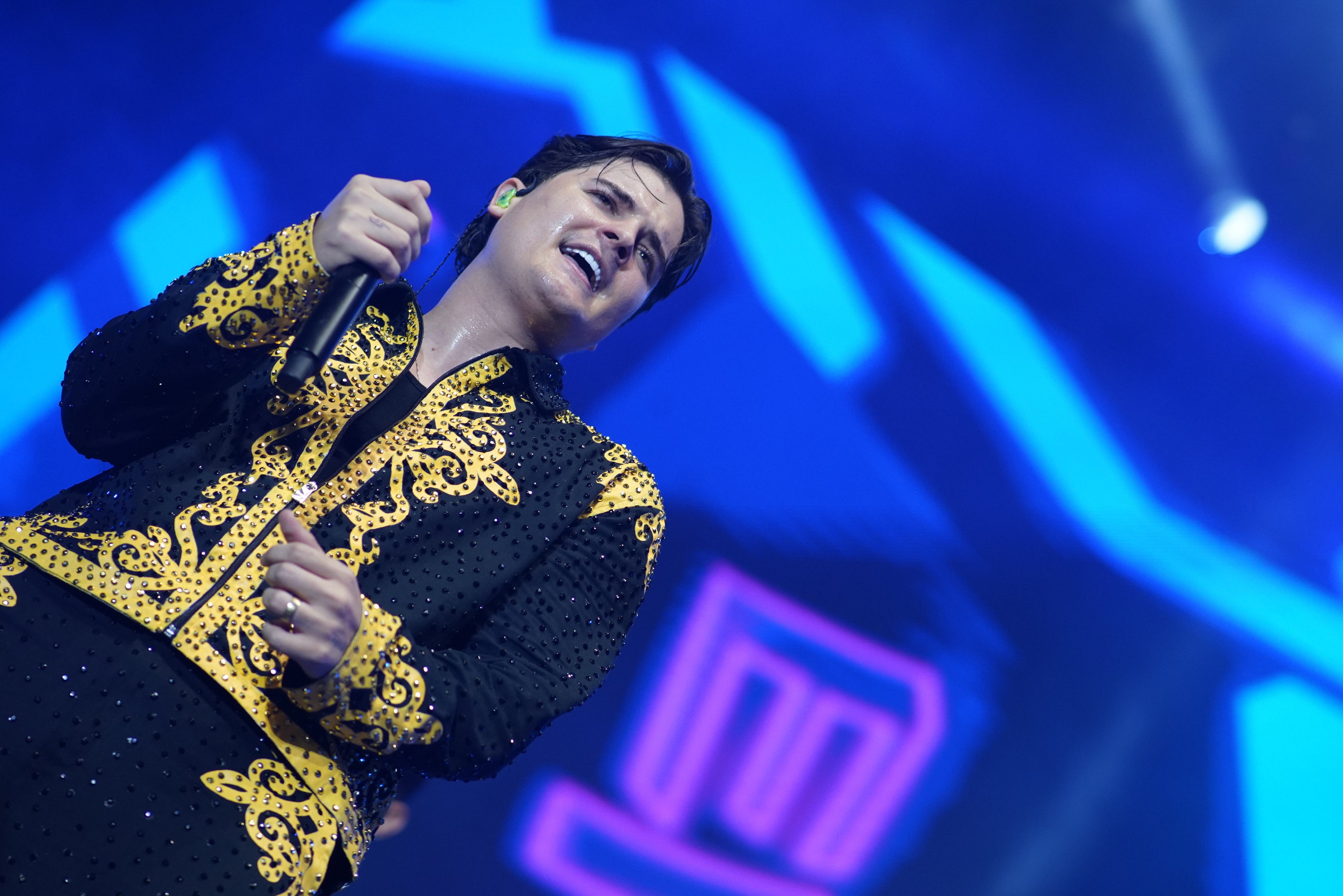 Eric Land grava DVD com participações especiais em Patos, Sertão da PB