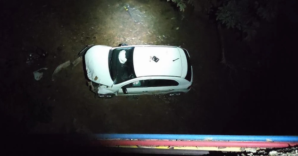 Motorista joga carro em rio e atira contra PM durante perseguição na MG-265