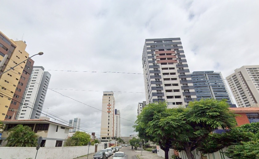 Trecho de rua no bairro de Manaíra, em João Pessoa, é interditado para obras da Cagepa; veja como fica trânsito na região 