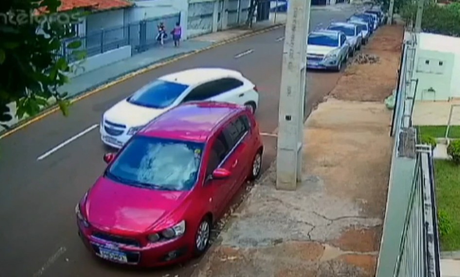 Passageira denuncia que teve mala levada por motorista de aplicativo em Londrina