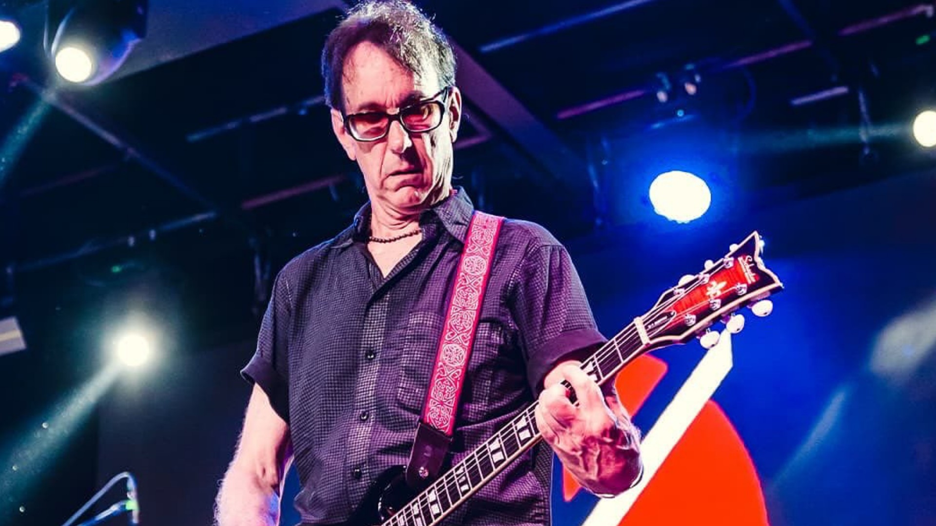 East Bay Ray, guitarrista e fundador do Dead Kennedys, é diagnosticado com Parkinson