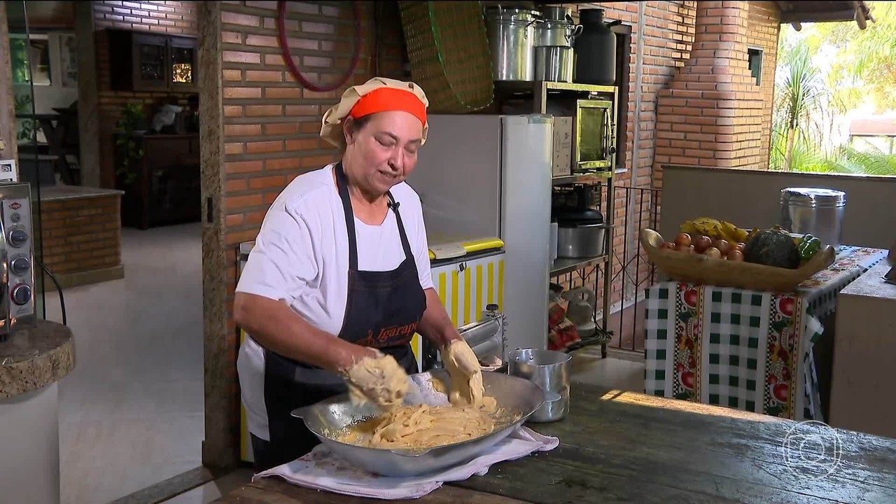 Tradição das mulheres na culinária mineira é destaque em festival gastronômico