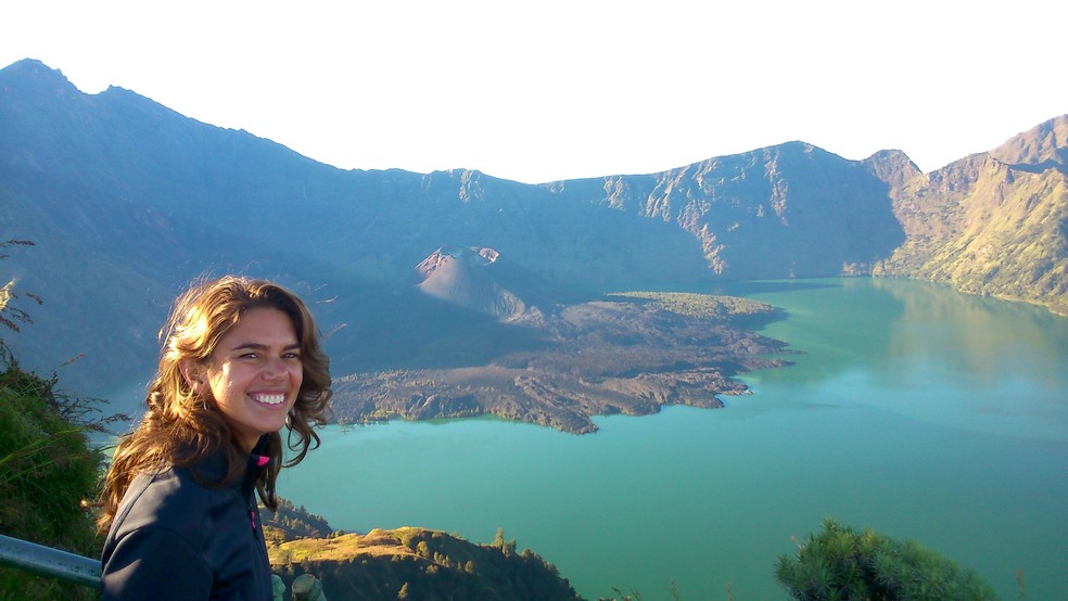 Carol Moreno no Monte Rinjani — Foto: Arquivo pessoal