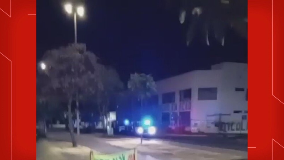 Local onde homem foi encontrado ferido no Recanto das Emas no DF. — Foto: reprodução