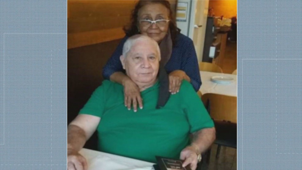 Casal de idosos foi encontrado morto dentro de casa na Ilha do Governador — Foto: Reprodução