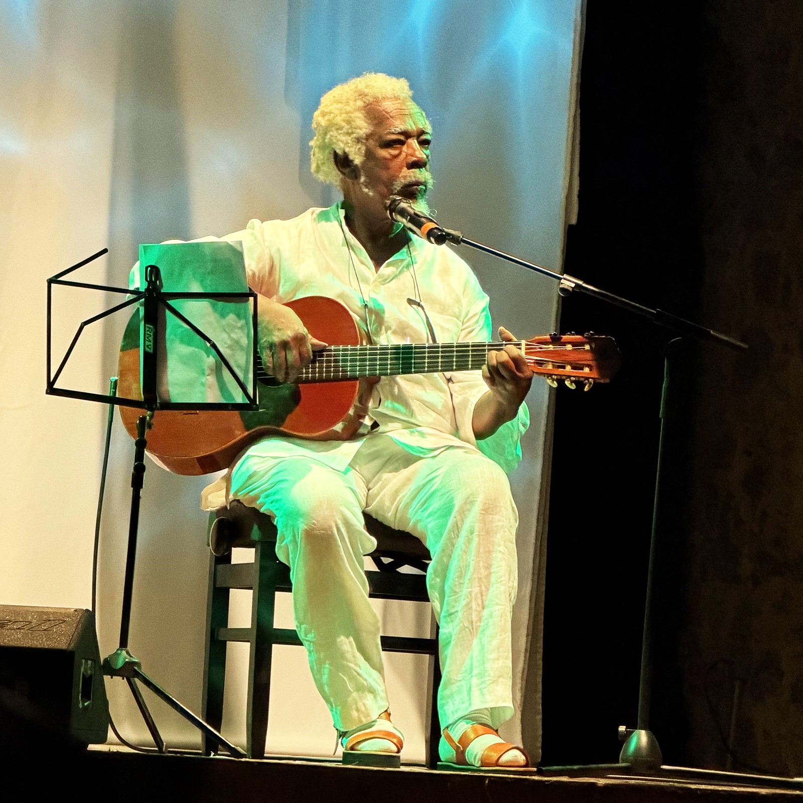 Mateus Aleluia anuncia ‘Baía profunda’