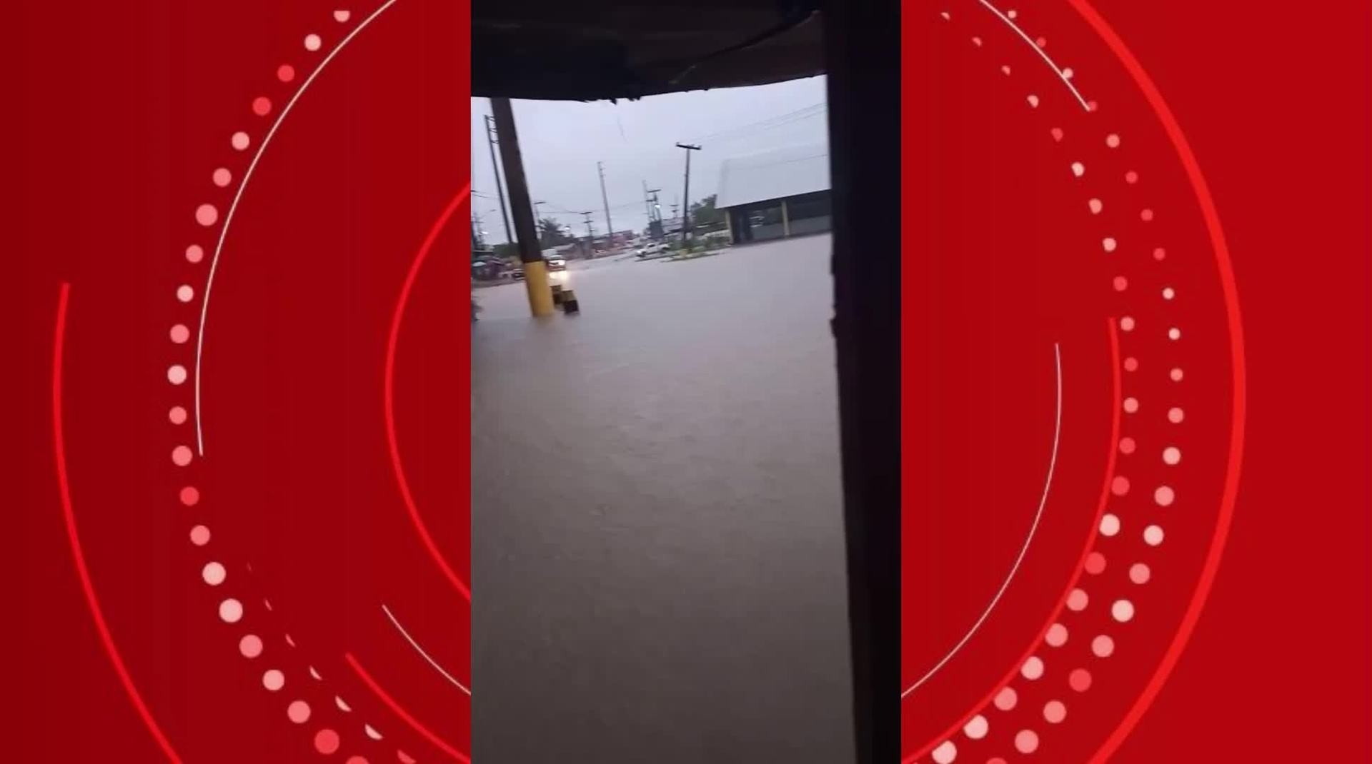 VÍDEOS: Chuva continua forte em Alagoas; veja situação dos municípios