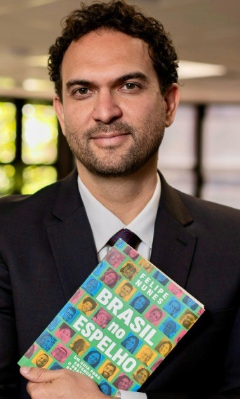 'Brasil no Espelho', de Felipe Nunes, é lançado em BH com revelações sobre o que brasileiro pensa sobre fé, política e futuro
