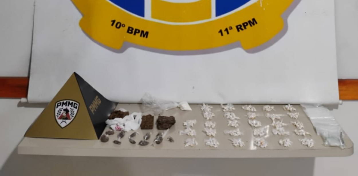 Após arremessar drogas em carroceria de caminhão, homem foge pulando muros e telhados, mas é preso