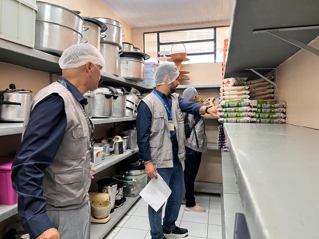 Merenda escolar chega com atraso e com estoque insuficiente em escolas estaduais de Manaus