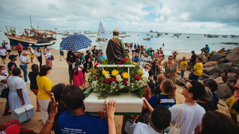 Festa de São Pedro dos Pescadores acontece neste domingo na Praia do Mucuripe; veja programação
