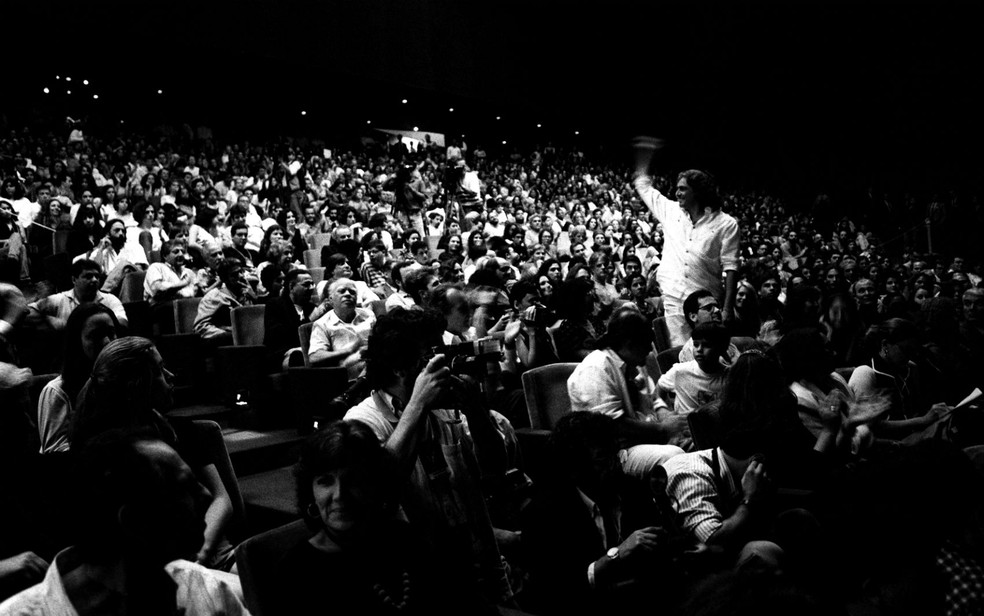 Fotografia analógica de Mila Petrillo do Festival de Brasília do Cinema Brasileiro — Foto: Mila Petrillo/Reprodução