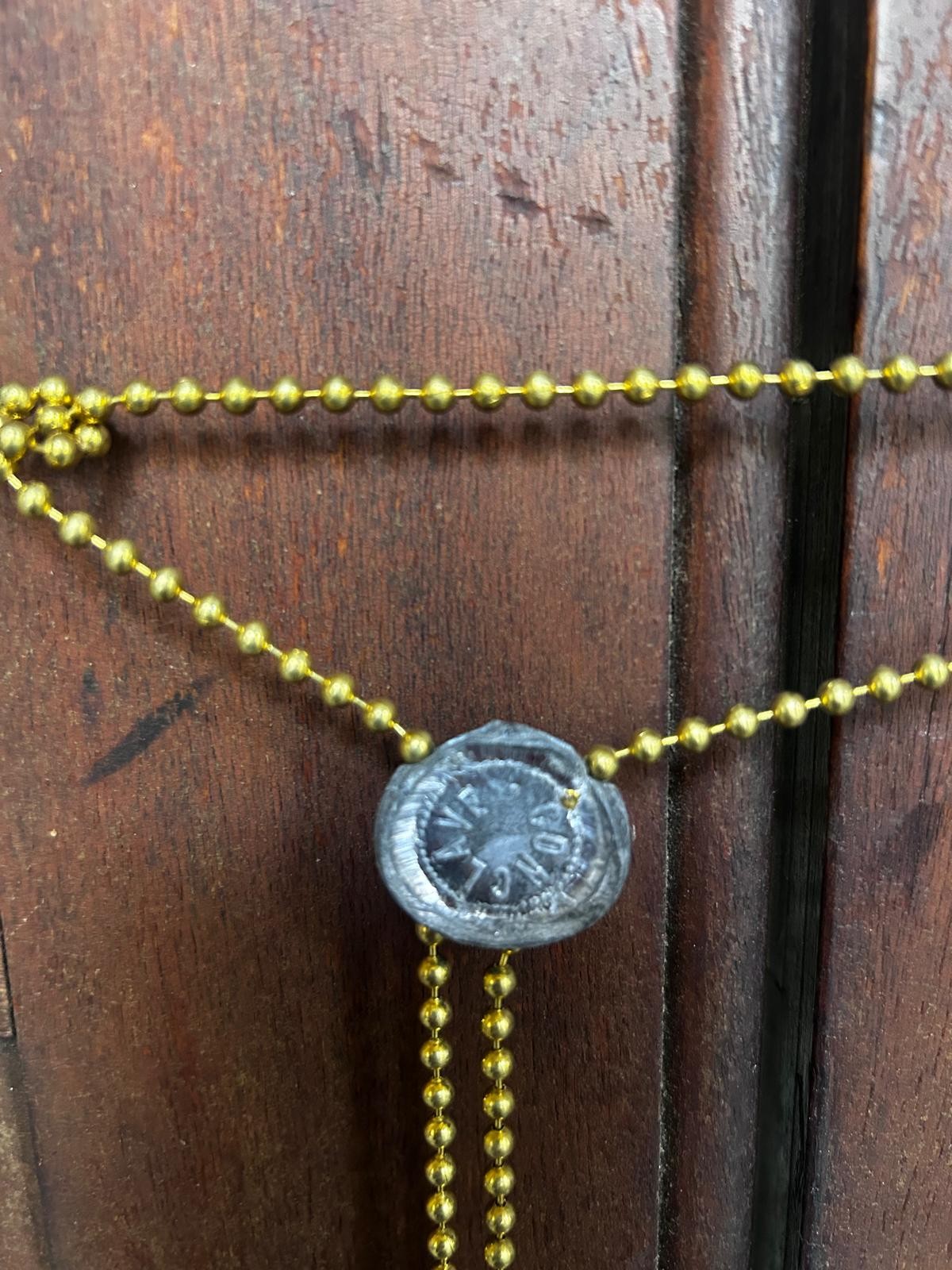 Na véspera do conclave, autoridades do Vaticano fecham e selam as entradas do Palácio Apostólico, onde fica a Capela Sistina