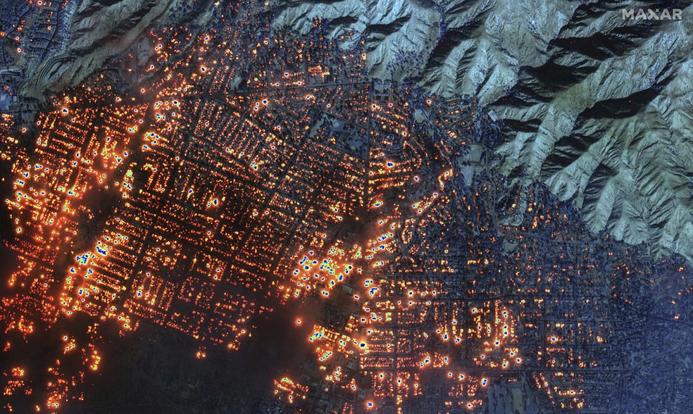 Imagens de satélite mostram a devastação causada pelo incêndio de Eaton. — Foto: Imagem: AP
