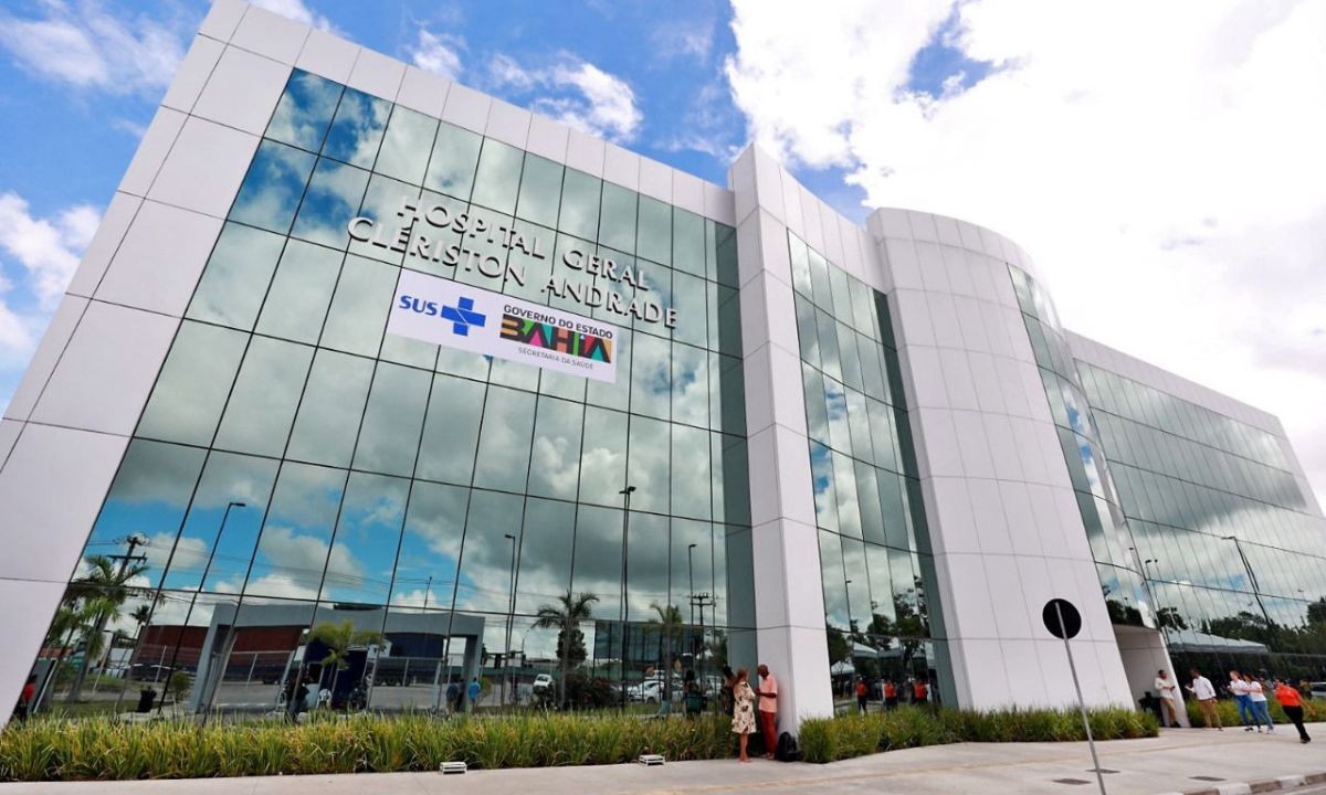 Mulher é esfaqueada em Feira de Santana; suspeita é adolescente de 17