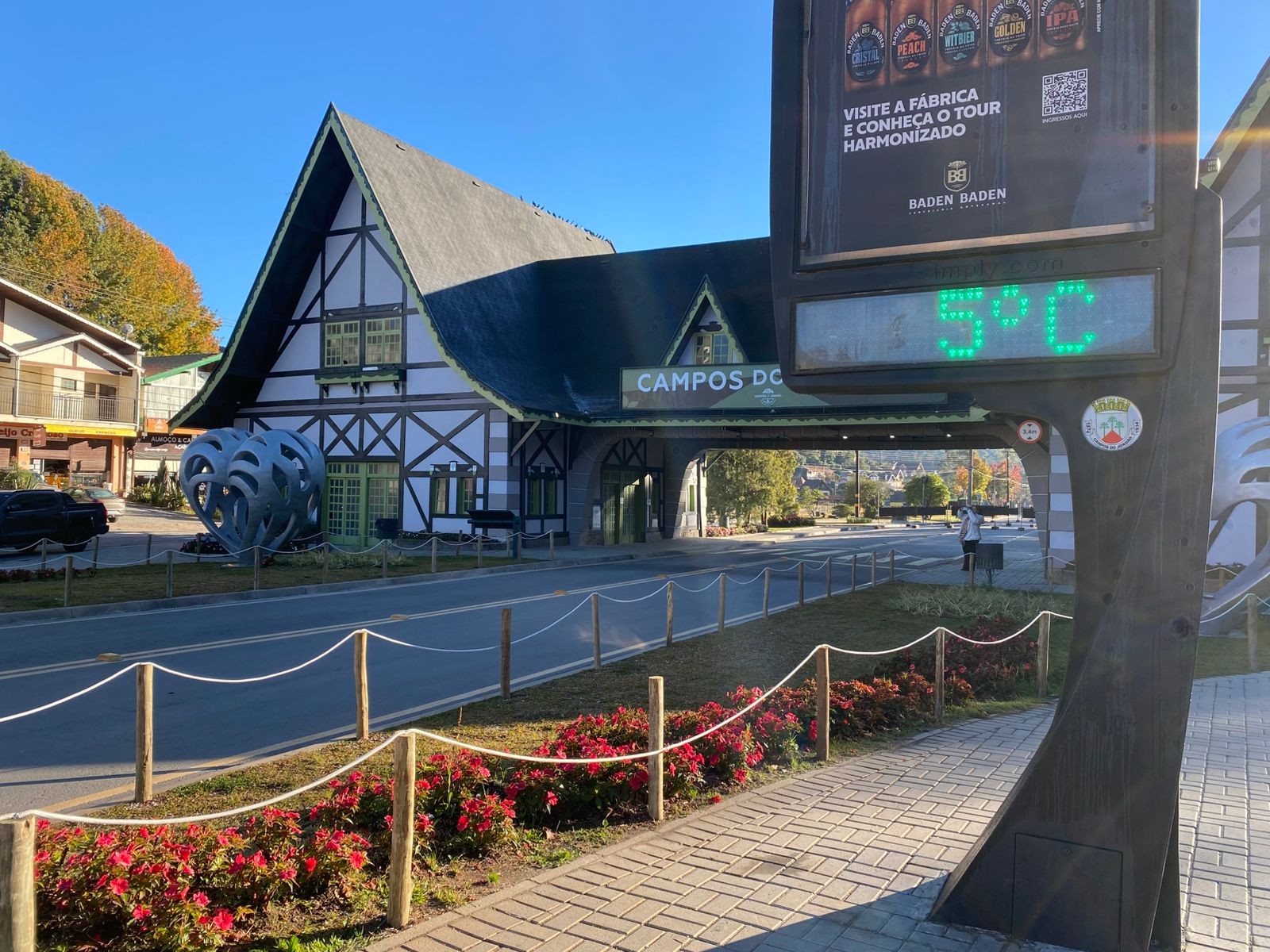 Campos do Jordão tem diária de hotel média de R$ 1,1 mil e refeição por quilo a R$ 90,90, diz Procon-SP
