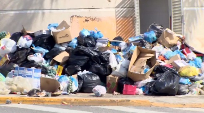 Após quatro dias de paralisação, greve dos coletores de lixo chega ao fim em Jacareí, SP