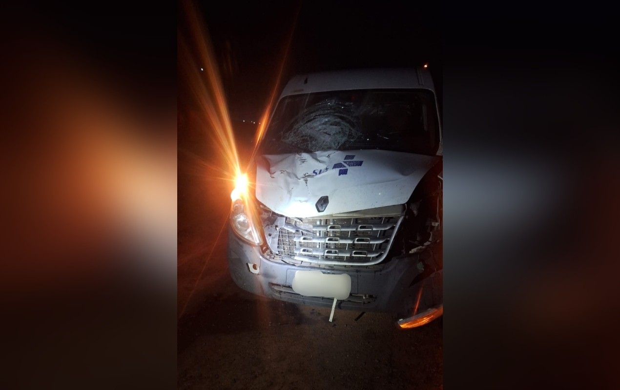 Pedestre morre após ser atropelado por van da Secretaria da Saúde de Cesário Lange em estrada vicinal