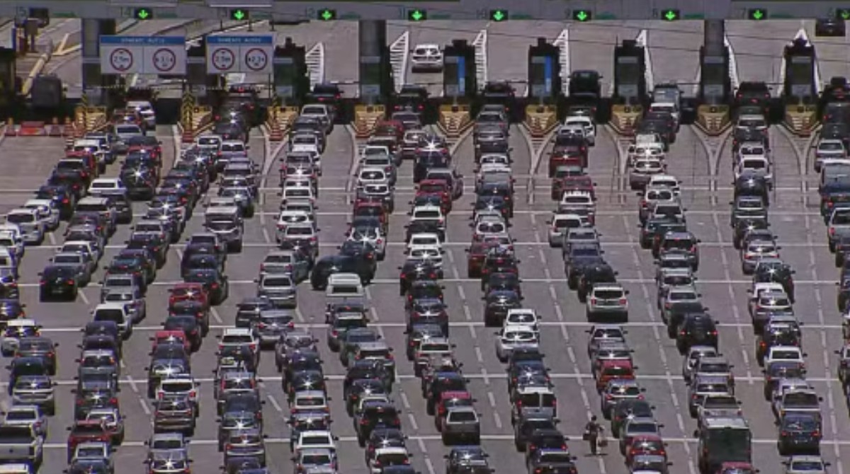 Mais de 18 milhões de veículos devem circular pelas rodovias de SP no feriado da Consciência Negra, diz Artesp 