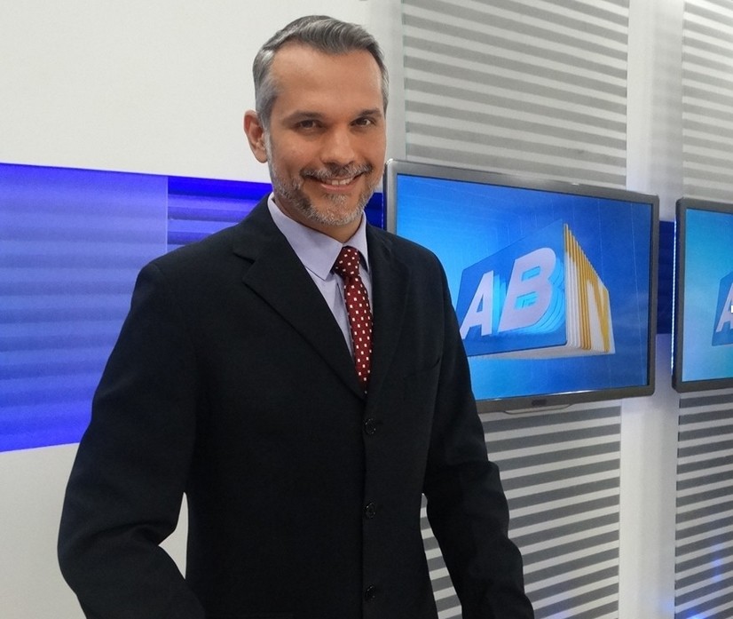 Alexandre Farias faz vaquinha virtual para realizar cirurgia no valor ...