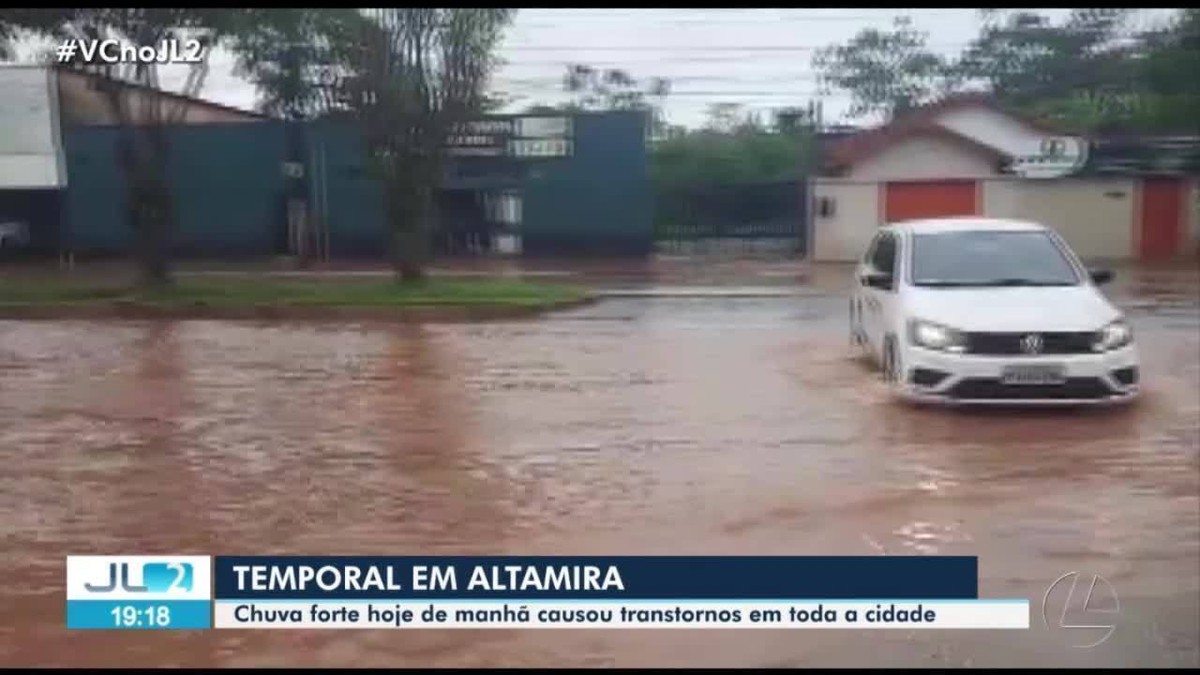 Temporal provoca alagamentos em ruas e avenidas de Altamira | Pará | G1