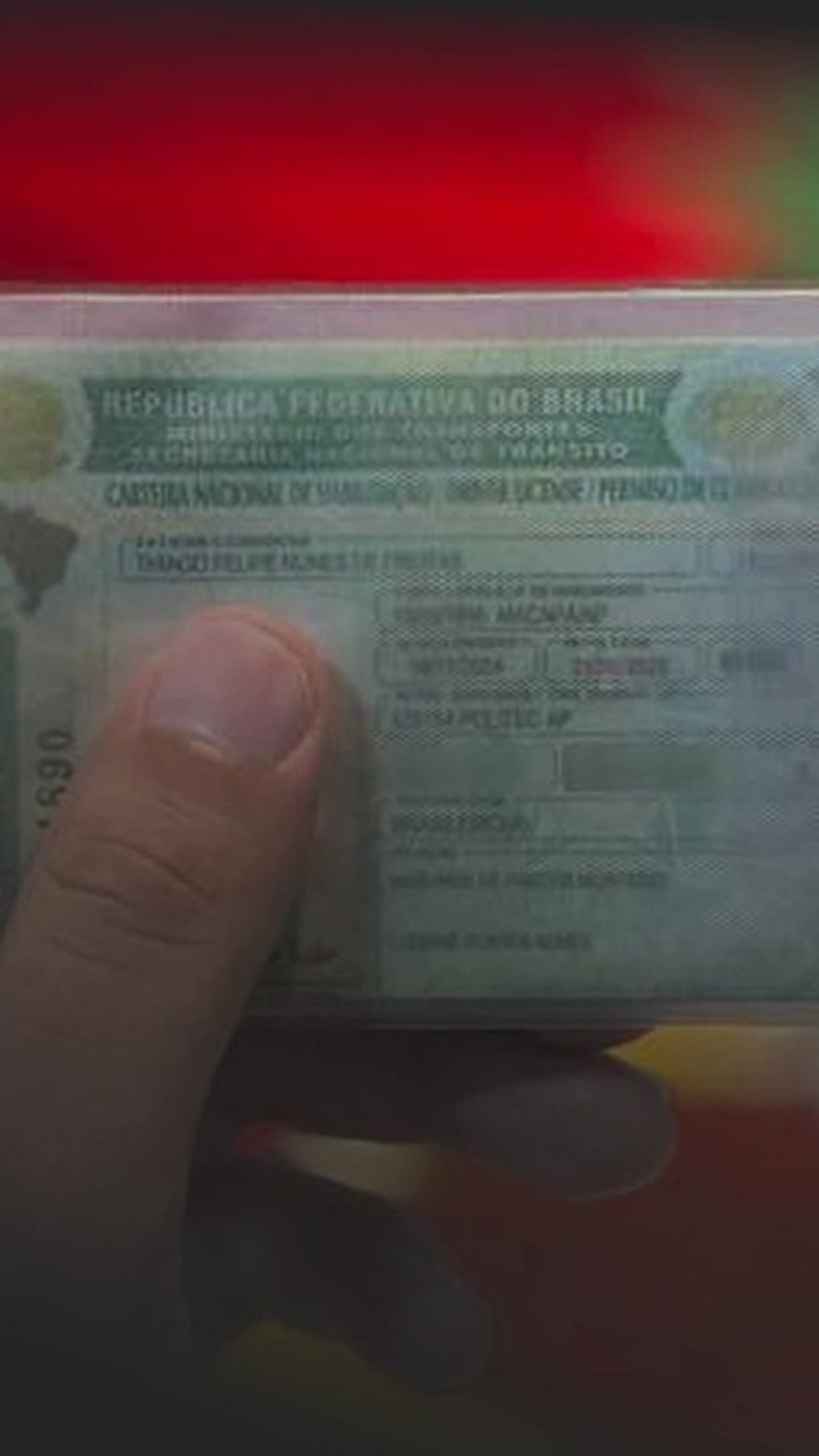 323 mil motoristas já tiveram carteira de habilitação renovada automaticamente, diz governo