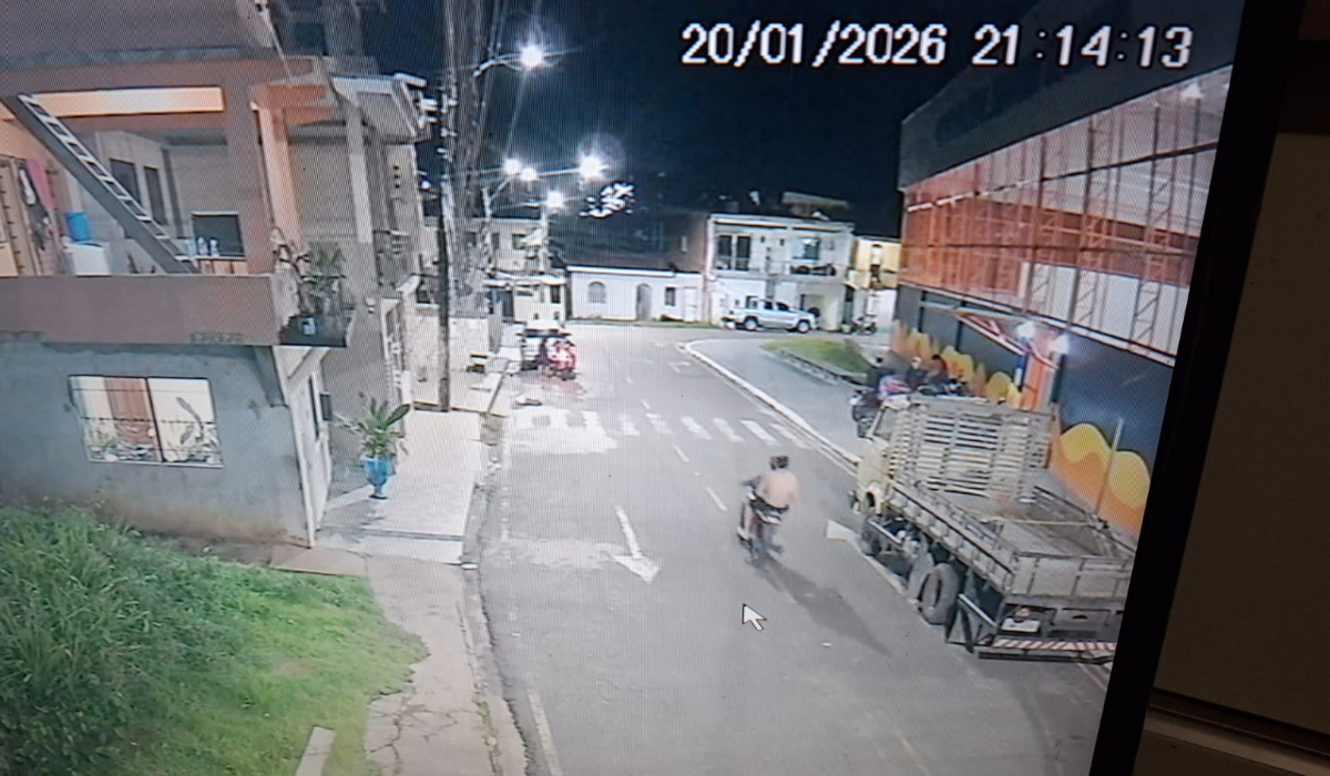 Polícia prende suspeitos após criança de 2 anos ser atingida por tiro no AM